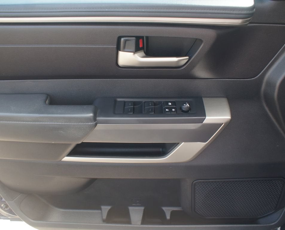 2023 Toyota Tundra 4WD SR5