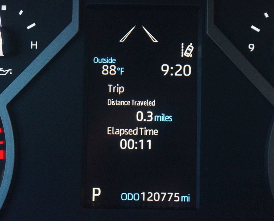 2023 Toyota Tundra 4WD SR5