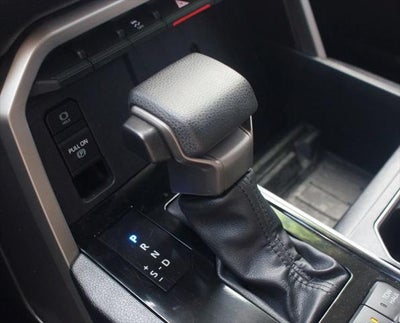 2023 Toyota Tundra 4WD SR5
