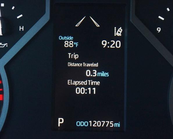 2023 Toyota Tundra 4WD SR5