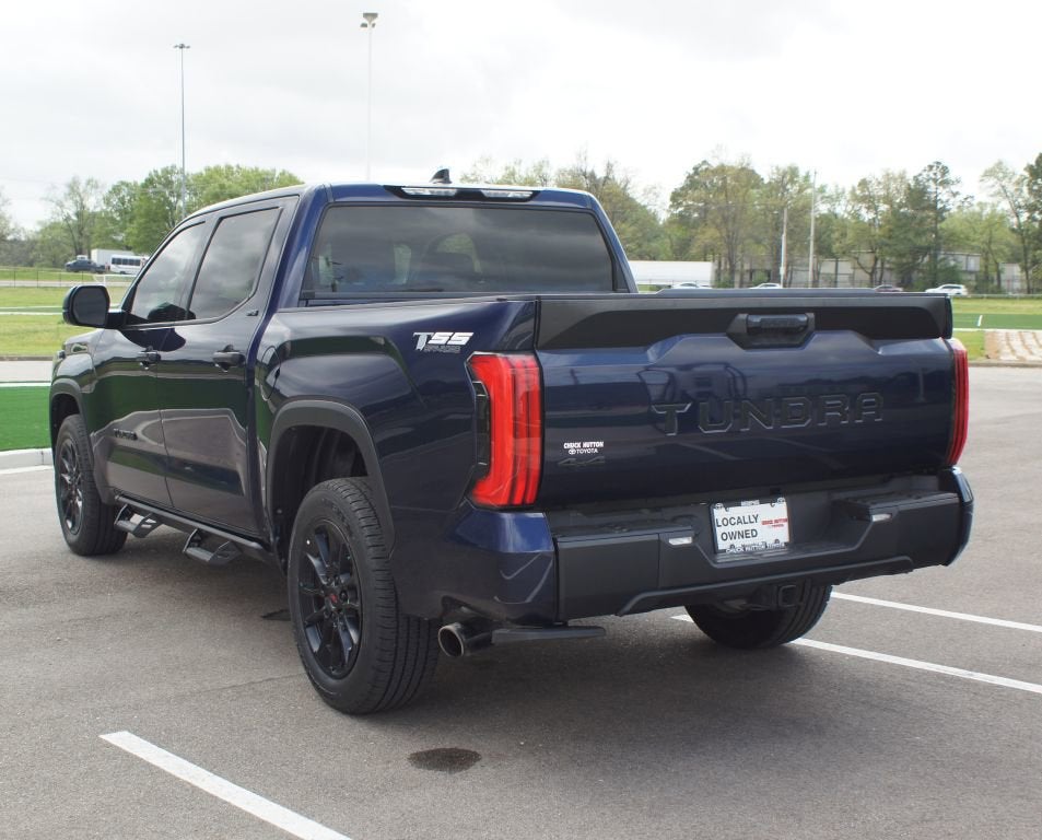 2023 Toyota Tundra 4WD SR5
