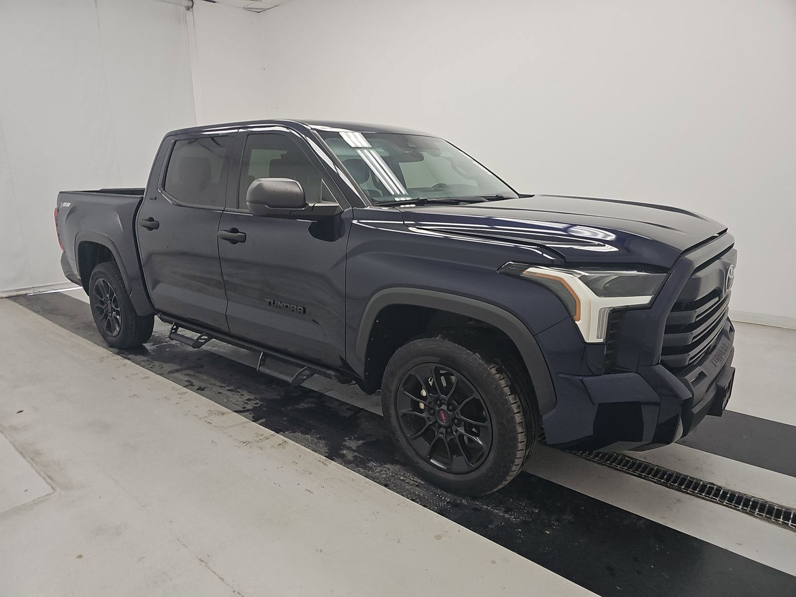 2023 Toyota Tundra 4WD SR5