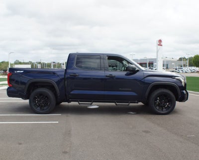 2023 Toyota Tundra 4WD SR5