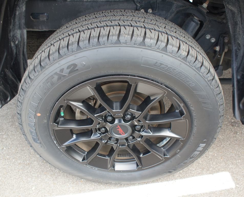 2023 Toyota Tundra 4WD SR5
