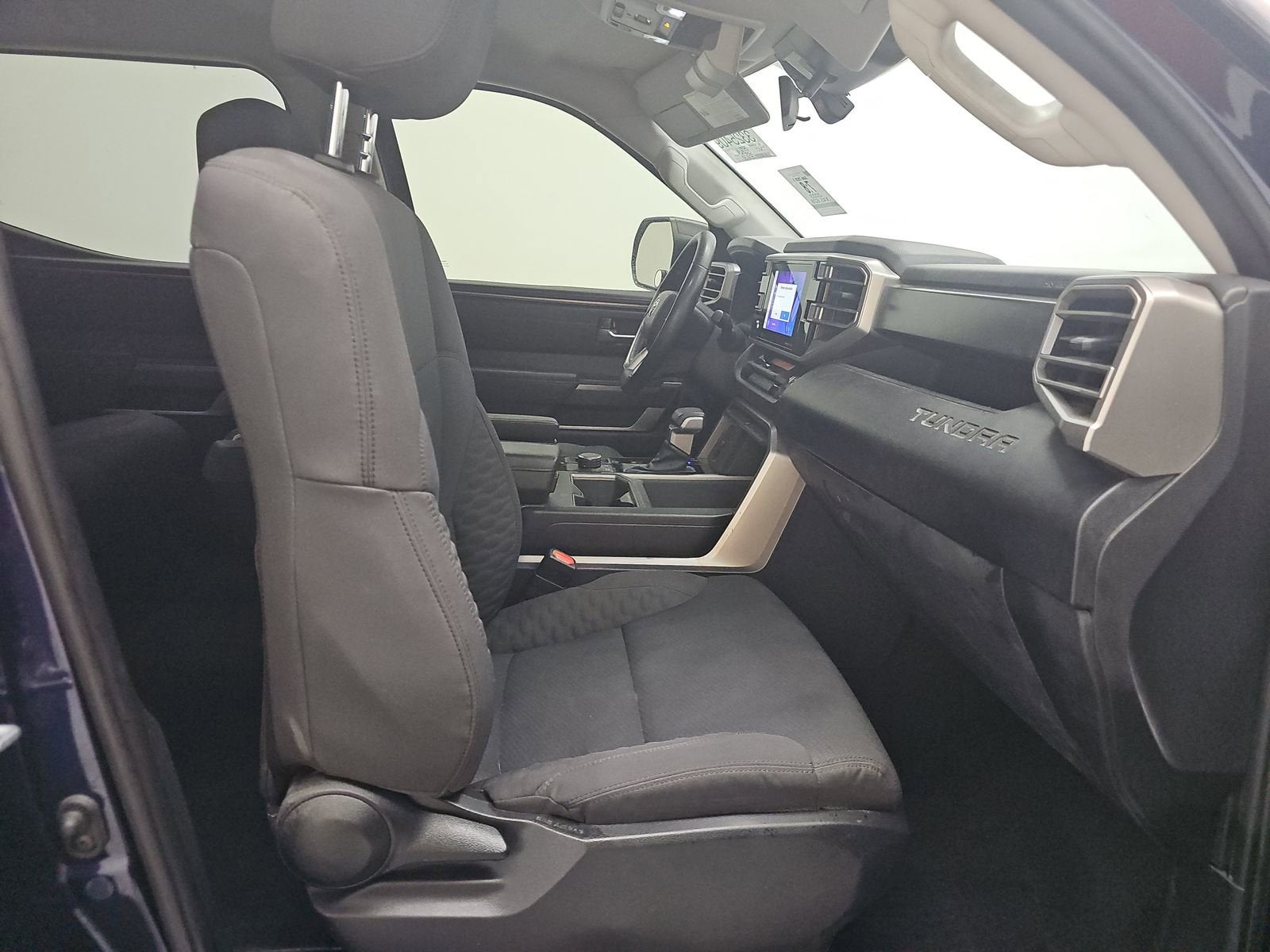 2023 Toyota Tundra 4WD SR5