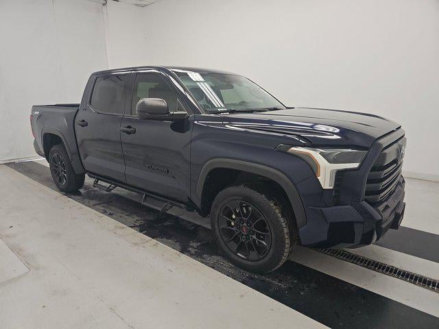 2023 Toyota Tundra 4WD SR5