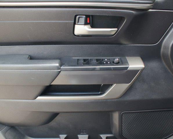 2023 Toyota Tundra 4WD SR5