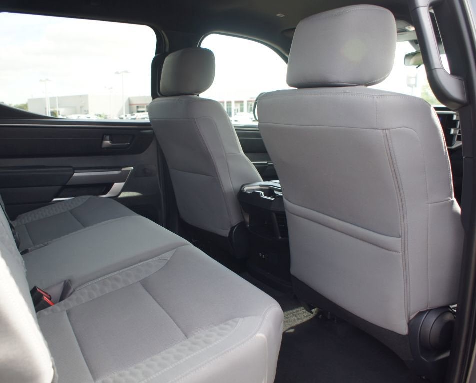 2025 Toyota Tundra 4WD SR5