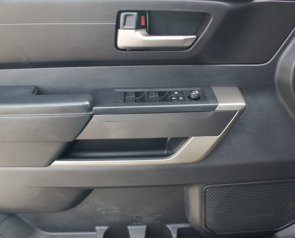 2025 Toyota Tundra 4WD SR5