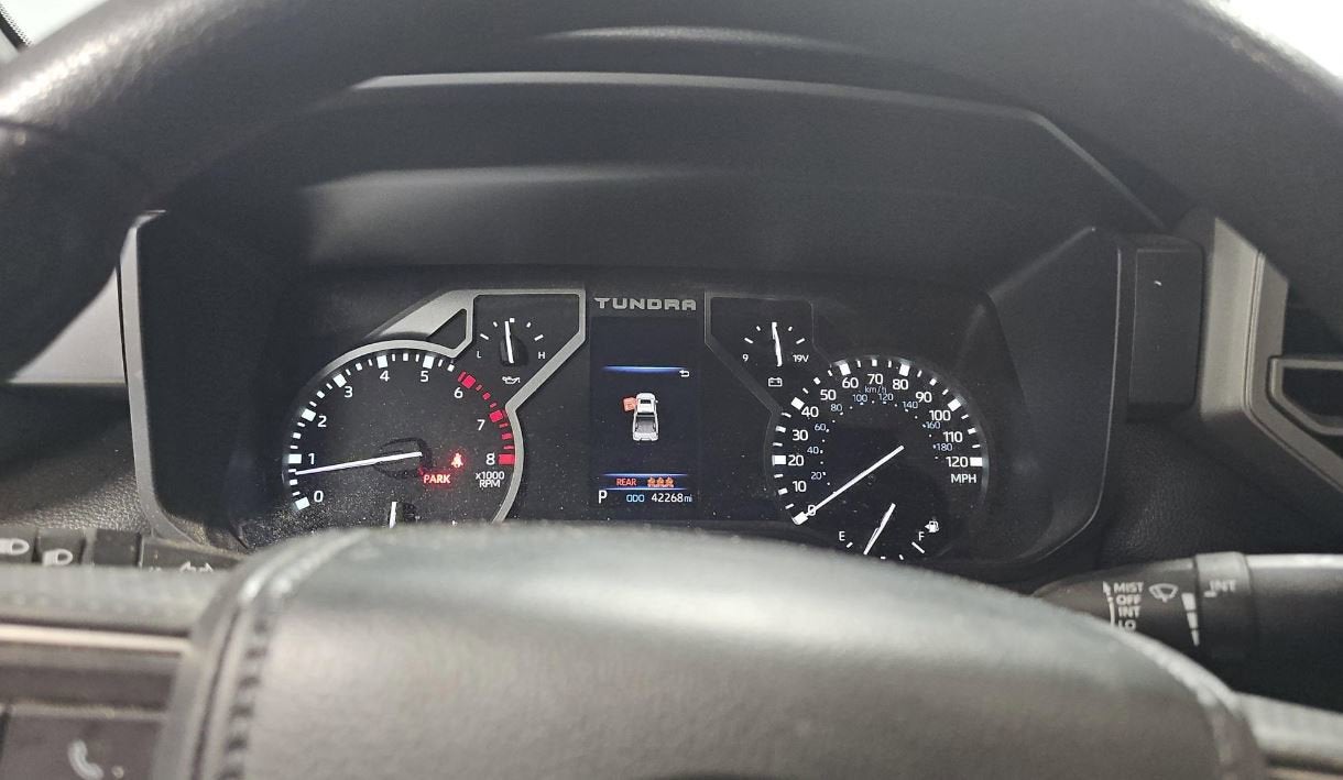 2025 Toyota Tundra 4WD SR5