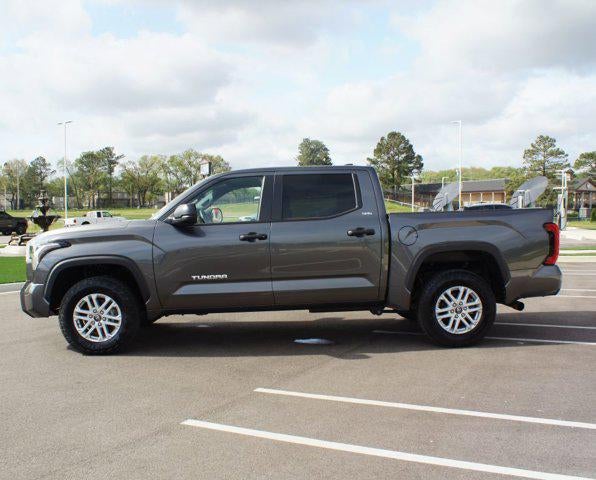 2025 Toyota Tundra 4WD SR5