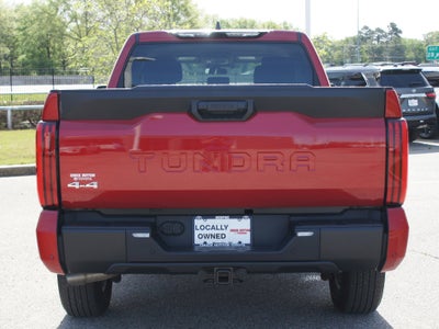 2024 Toyota Tundra 4WD SR5