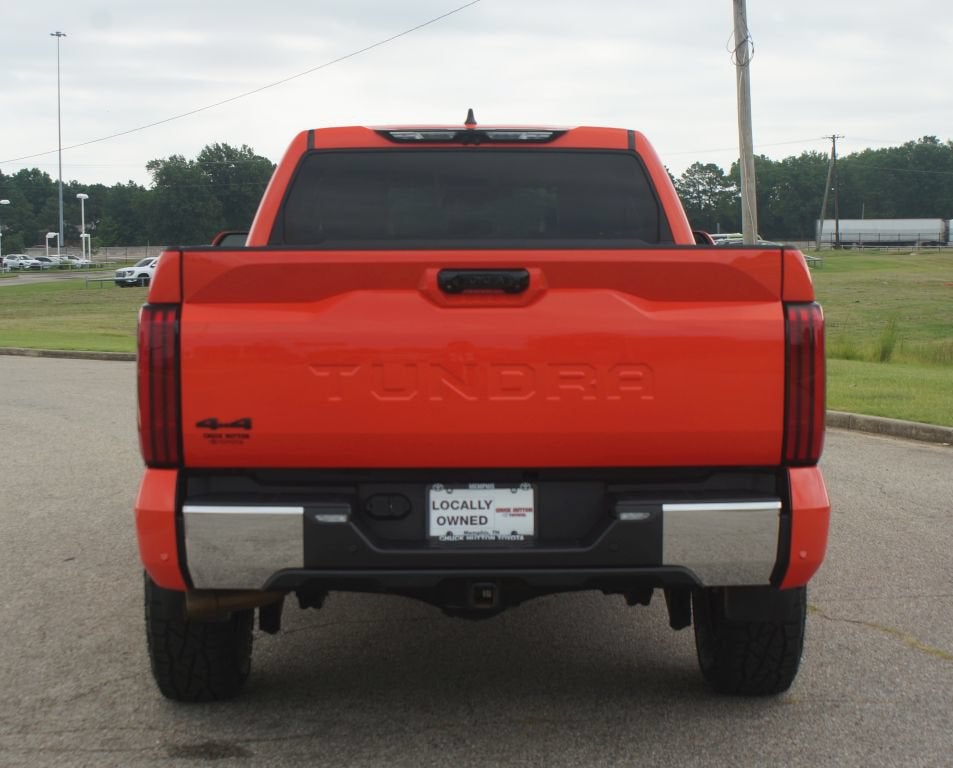 2024 Toyota Tundra 4WD SR5