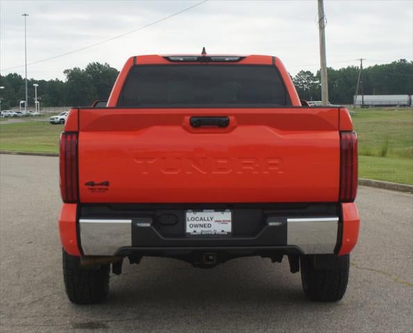 2024 Toyota Tundra 4WD SR5