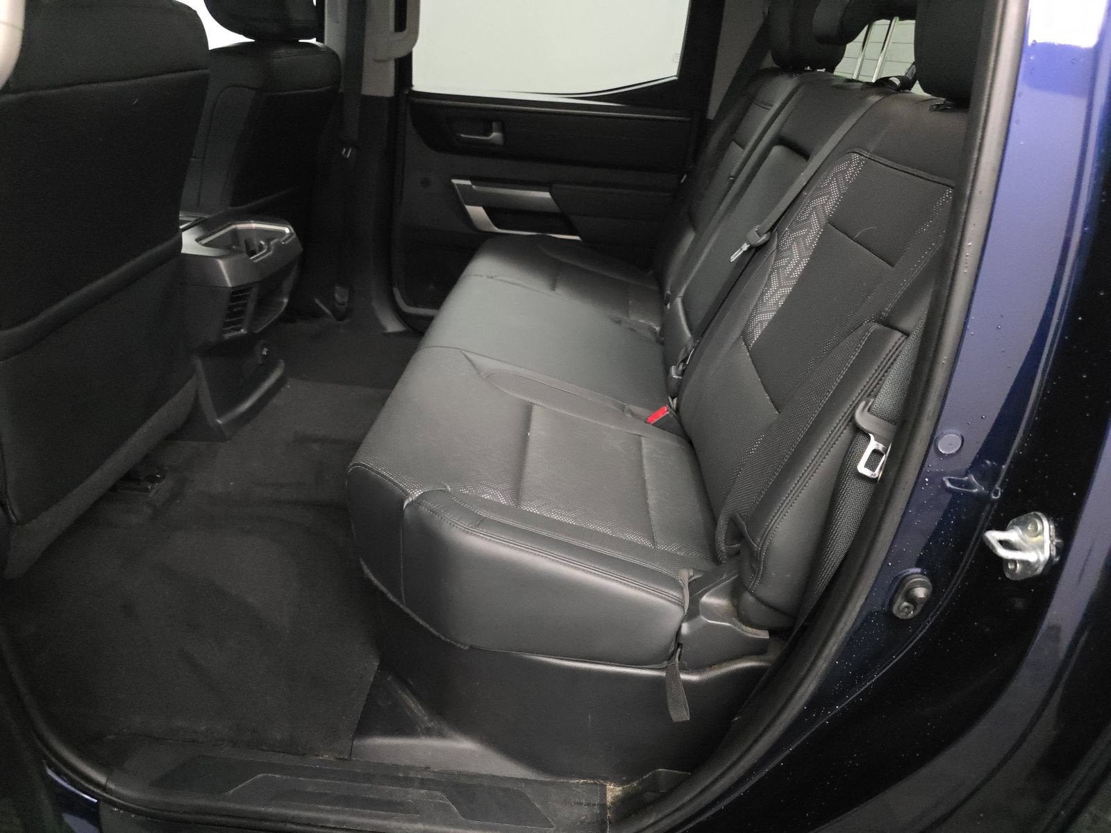 2022 Toyota Tundra 4WD SR5