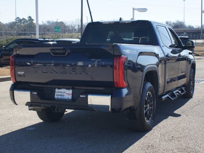 2022 Toyota Tundra 4WD SR5