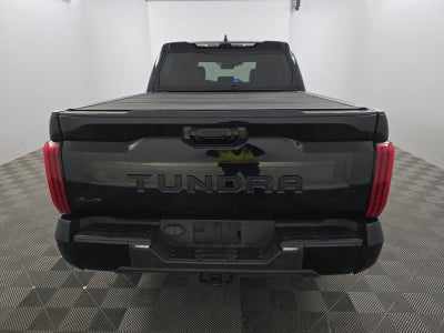 2022 Toyota Tundra 4WD SR5