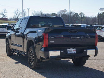 2022 Toyota Tundra 4WD SR5