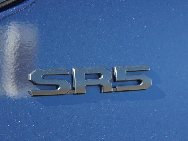 2022 Toyota Tundra 4WD SR5