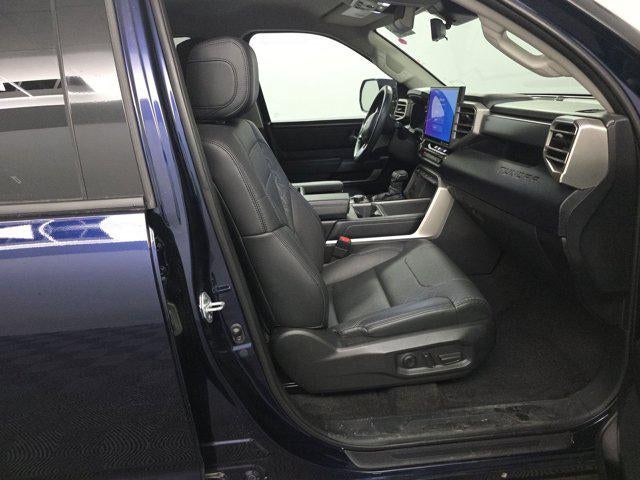 2022 Toyota Tundra 4WD SR5