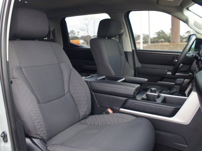 2024 Toyota Tundra 4WD SR5