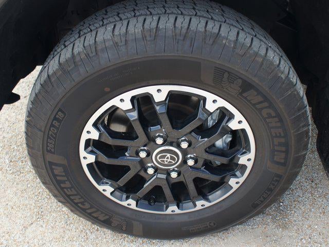 2024 Toyota Tundra 4WD SR5