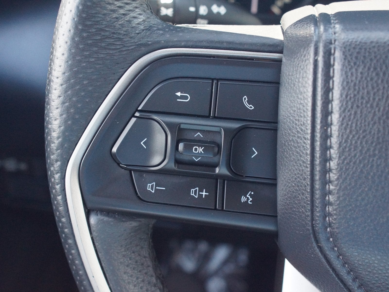 2025 Toyota Tundra 4WD SR5