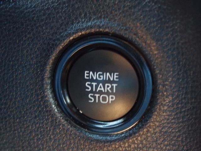 2025 Toyota Tundra 4WD SR5