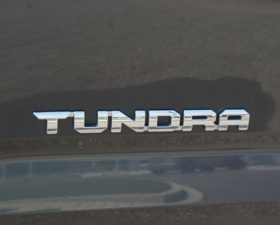 2024 Toyota Tundra 4WD SR5