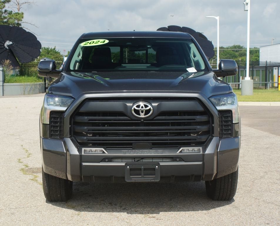 2024 Toyota Tundra 4WD SR5