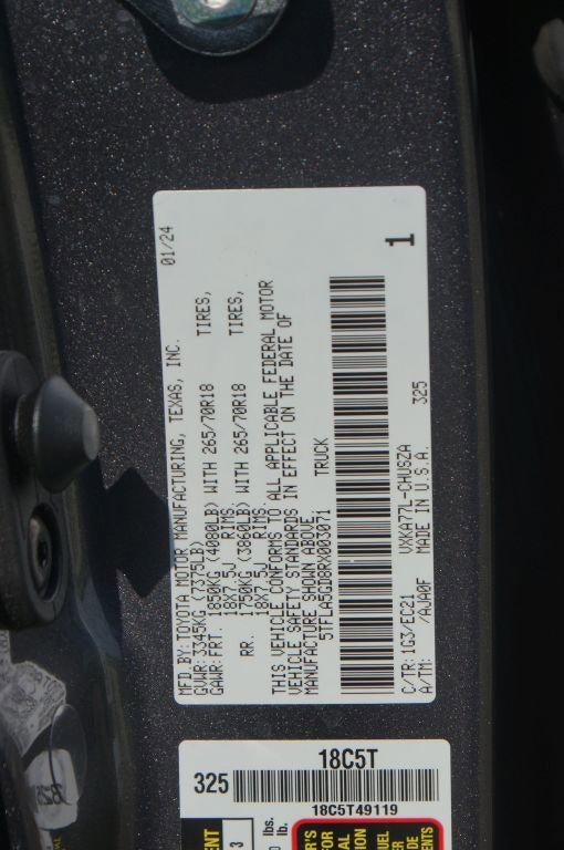 2024 Toyota Tundra 4WD SR5