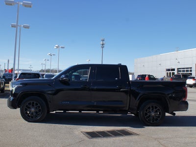 2022 Toyota Tundra 4WD Platinum