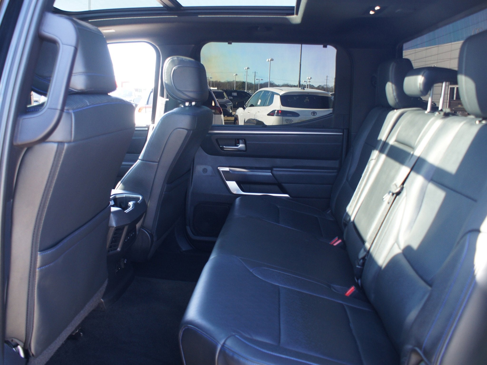 2022 Toyota Tundra 4WD Platinum