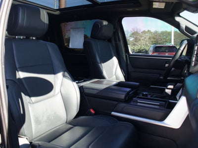 2022 Toyota Tundra 4WD Platinum