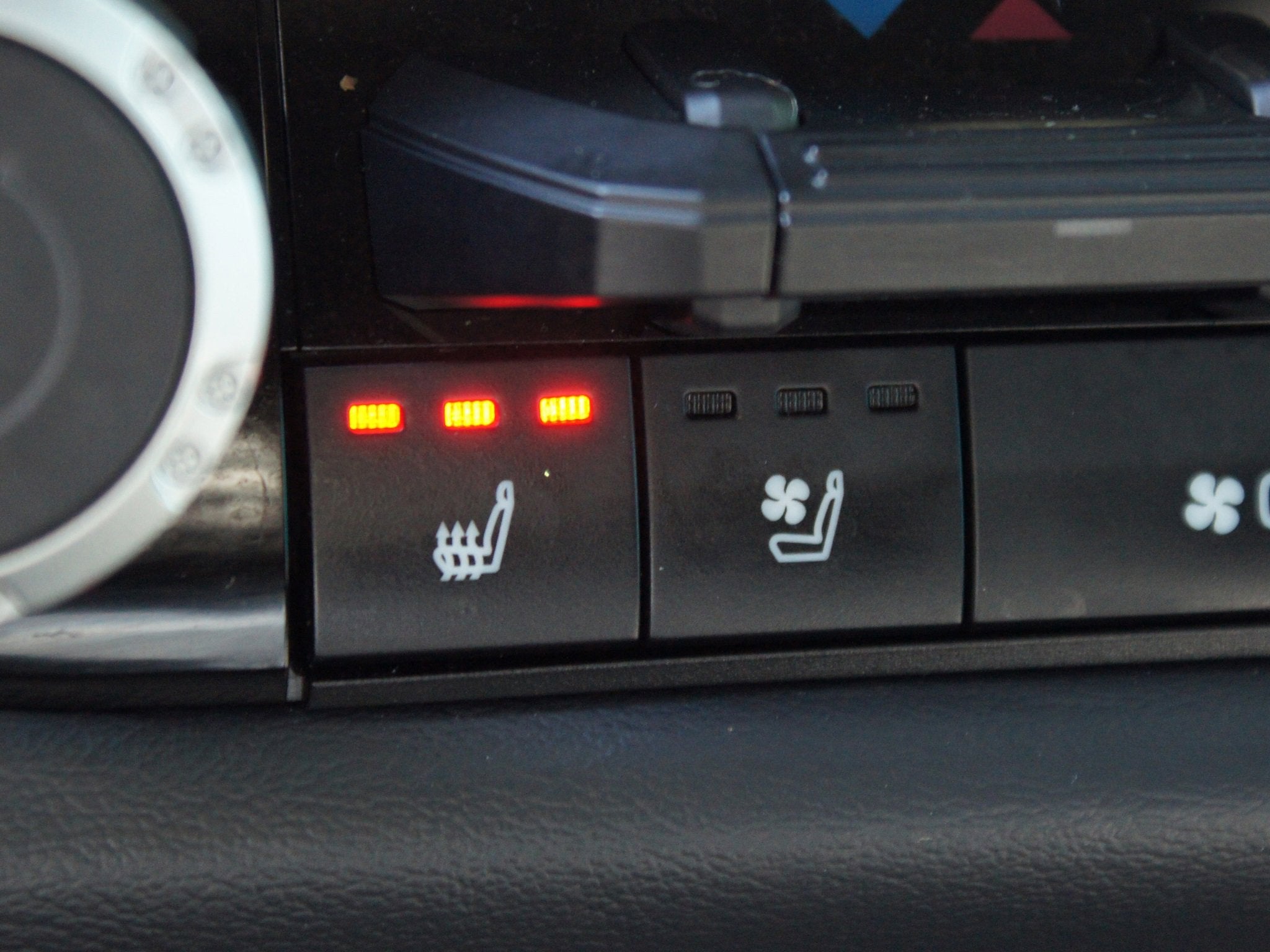 2022 Toyota Tundra 4WD Platinum