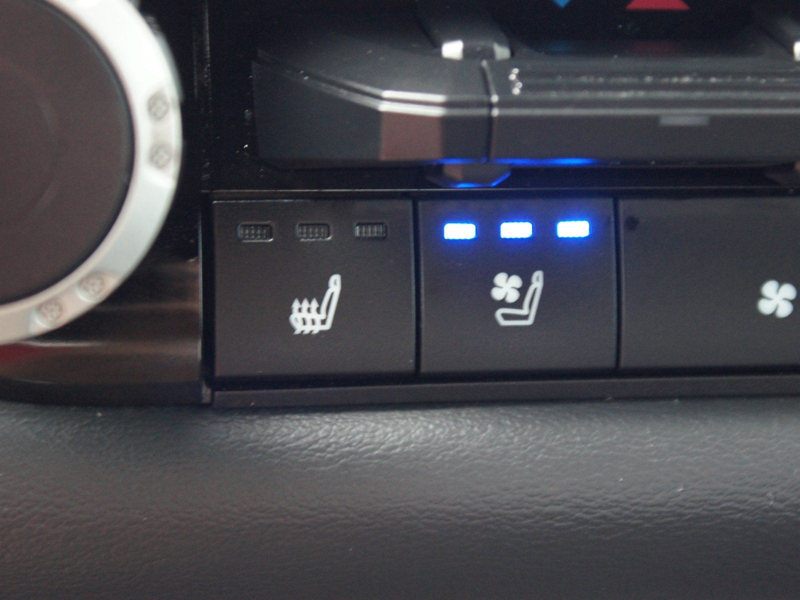 2023 Toyota Tundra 4WD Platinum
