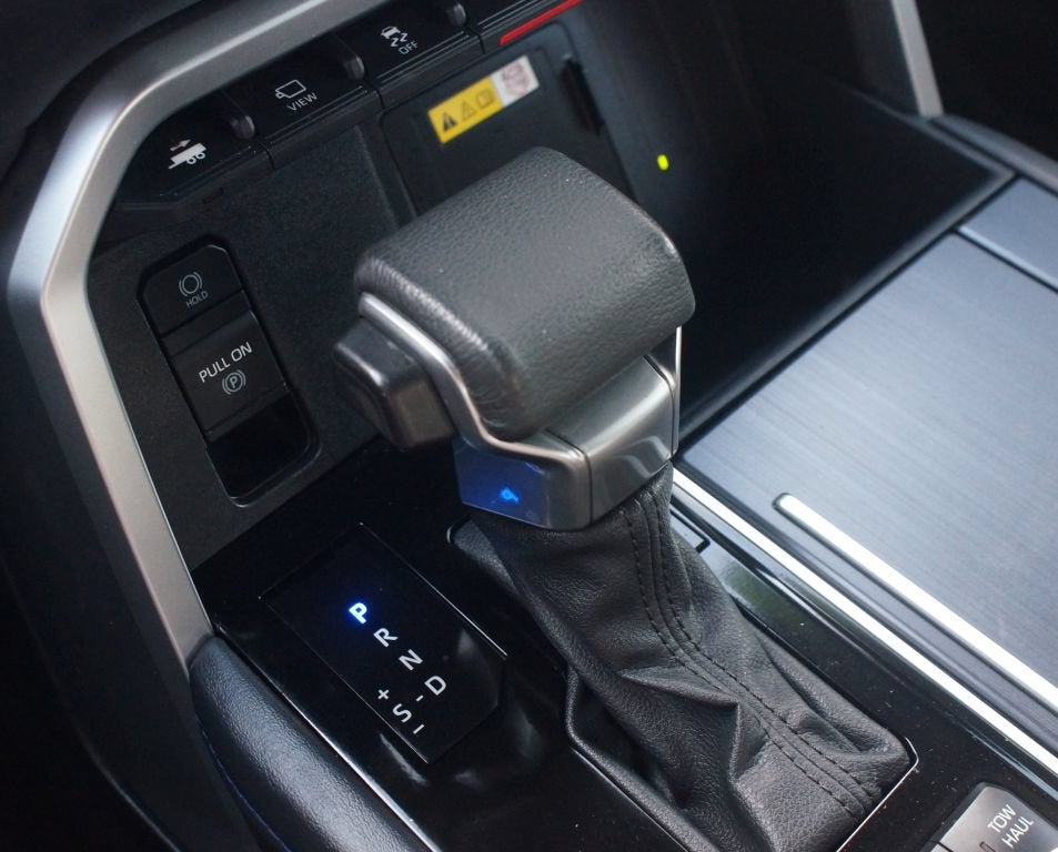 2022 Toyota Tundra 4WD Platinum Hybrid