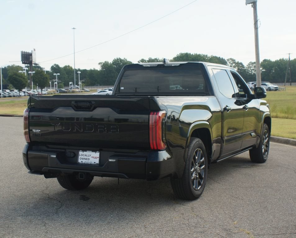 2022 Toyota Tundra 4WD Platinum Hybrid