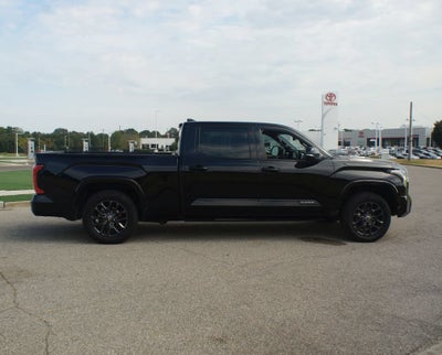 2022 Toyota Tundra 4WD Platinum Hybrid