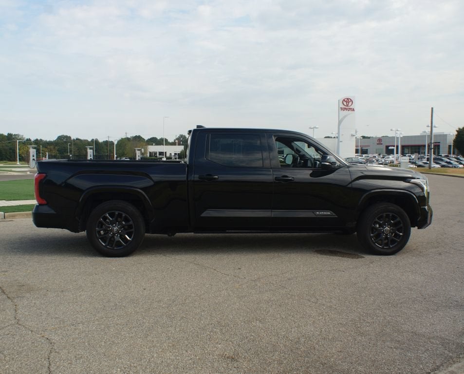 2022 Toyota Tundra 4WD Platinum Hybrid