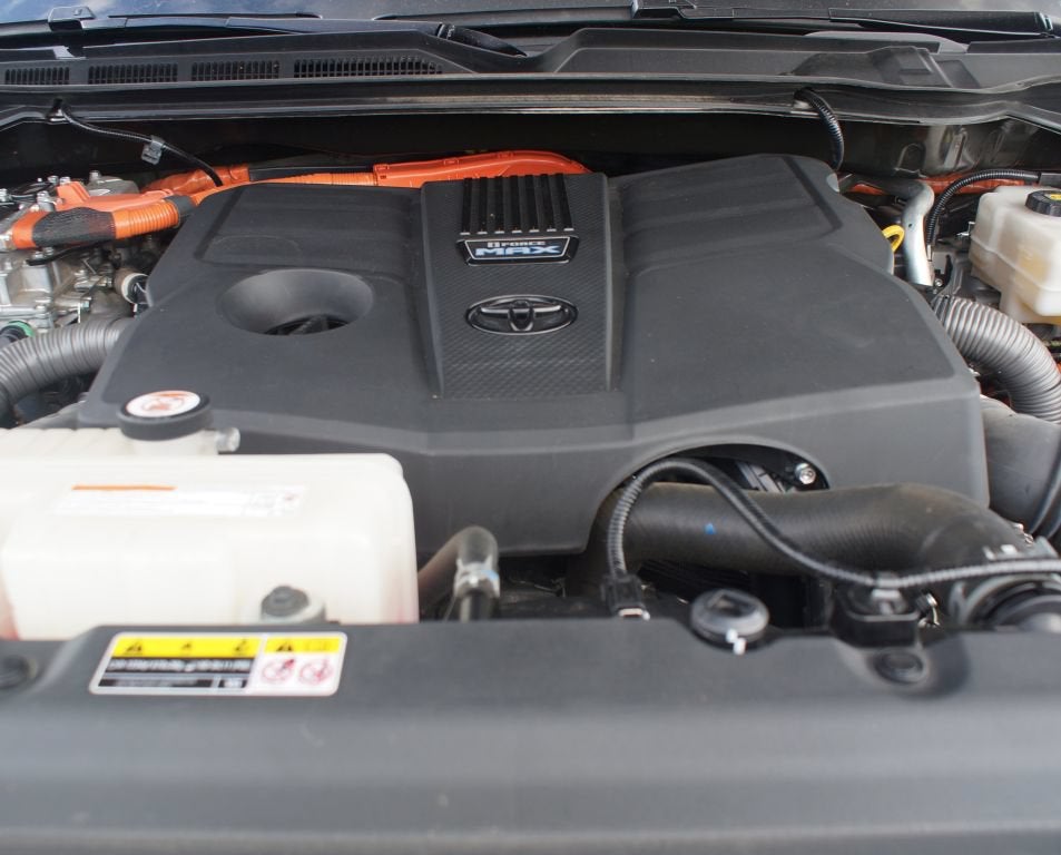 2022 Toyota Tundra 4WD Platinum Hybrid