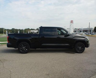 2022 Toyota Tundra 4WD Platinum Hybrid