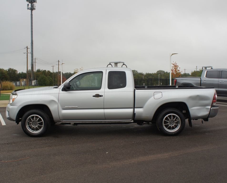 2013 Toyota Tacoma Base