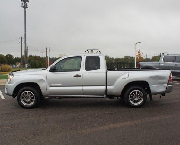 2013 Toyota Tacoma Base