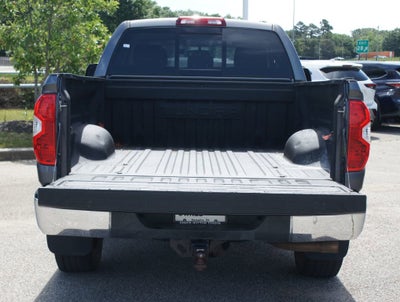 2017 Toyota Tundra 4WD SR5