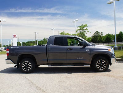 2017 Toyota Tundra 4WD SR5