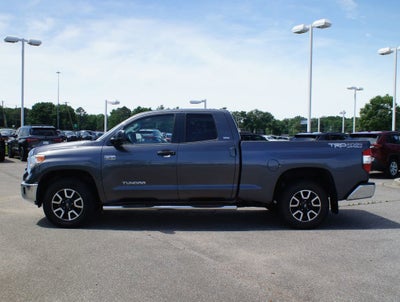 2017 Toyota Tundra 4WD SR5