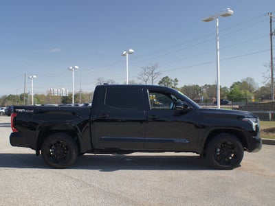 2025 Toyota Tundra 4WD Platinum