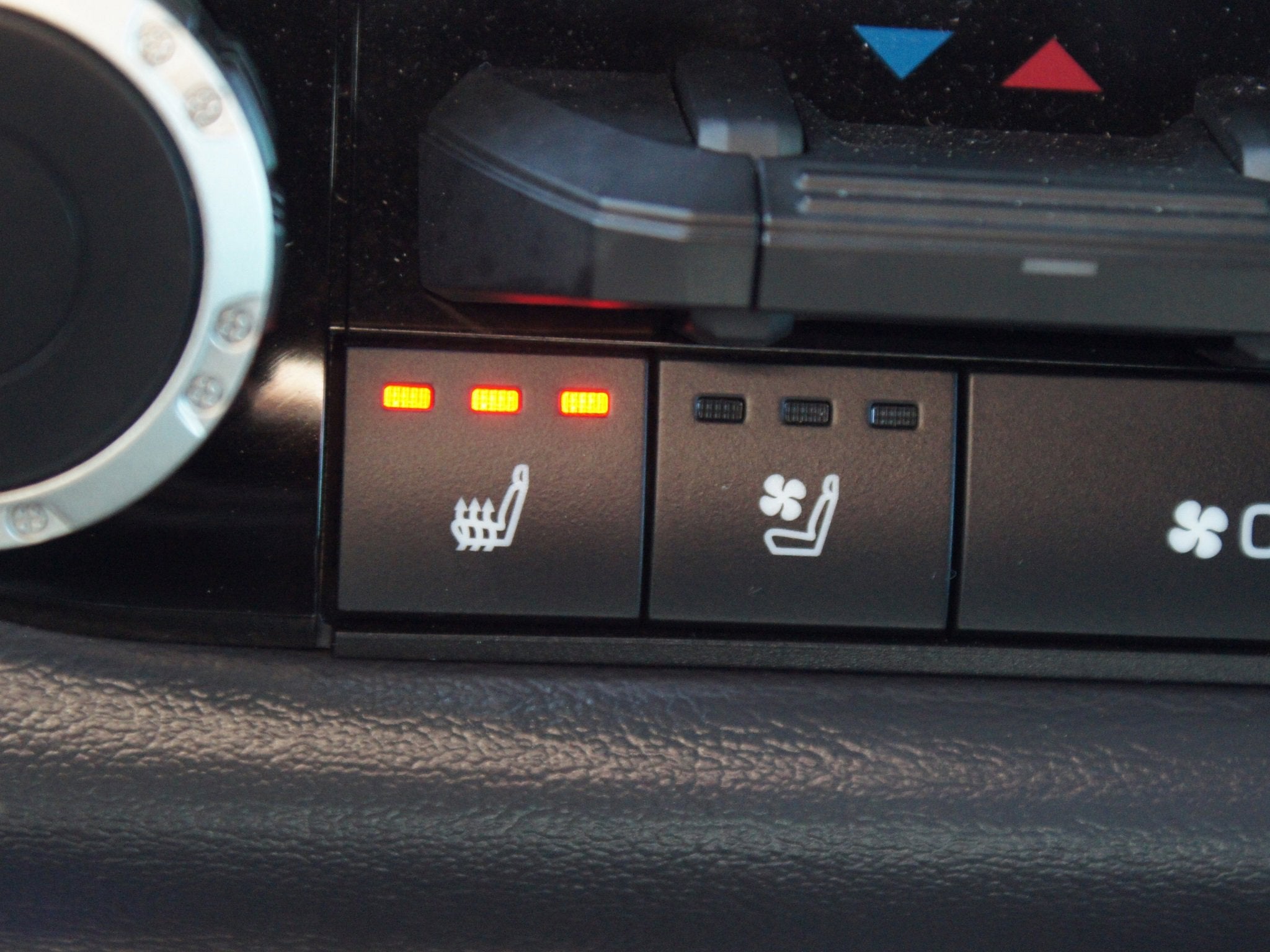 2025 Toyota Tundra 4WD Platinum