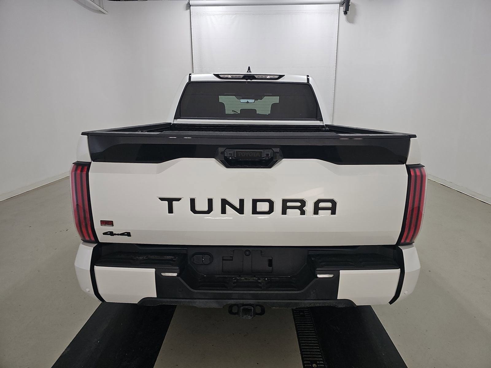 2025 Toyota Tundra 4WD Platinum